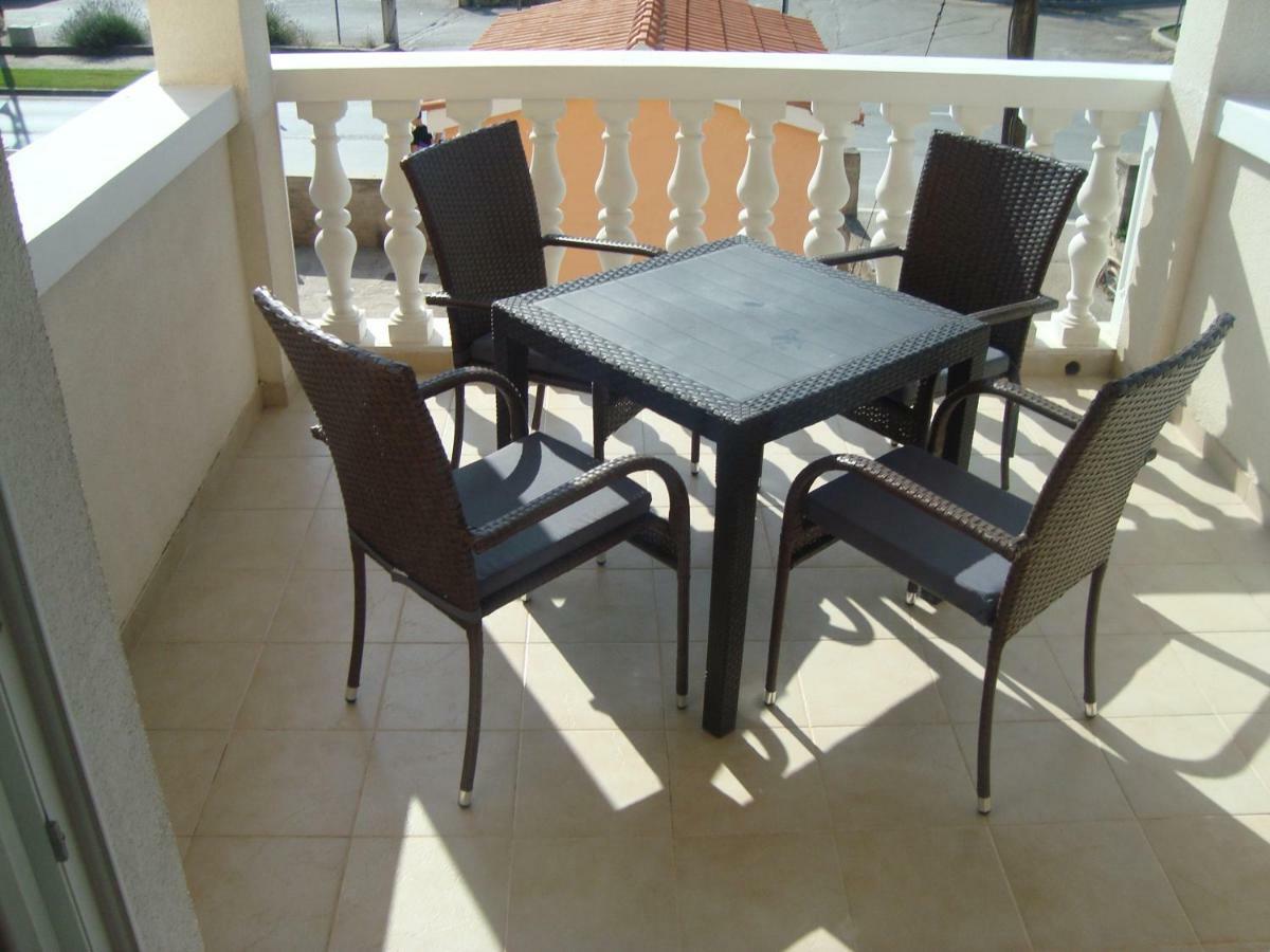 Apartment Ilina Vodice Exterior photo